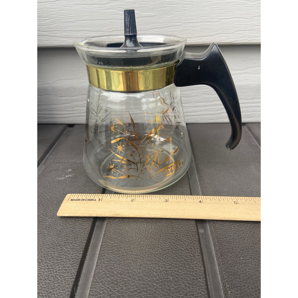 Vintage Pyrex Golden Grass Carafe with Lid Gold Wheat Starburst Glass Server 2 C